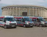 Автомобили MedTaxi на парковке
